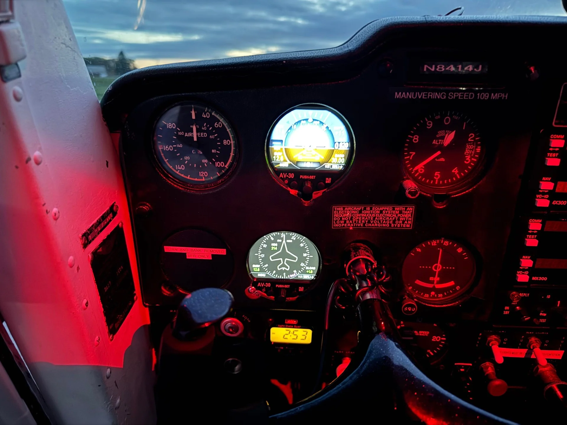 N8414J Cessna 150 instrument panel at Pitcairn Flight Academy in Pottstown, PA