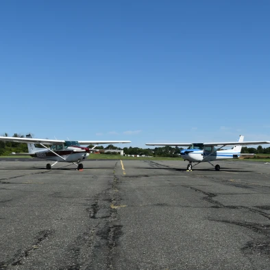 Cessna airplanes on the ramp at Pitcairn Flight Academy available for rent